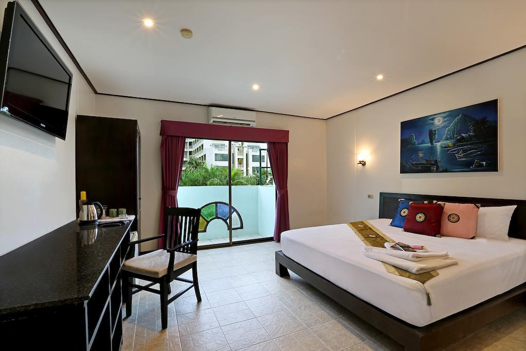 Angus O'Tool'S Guesthouse Karon Bilik gambar